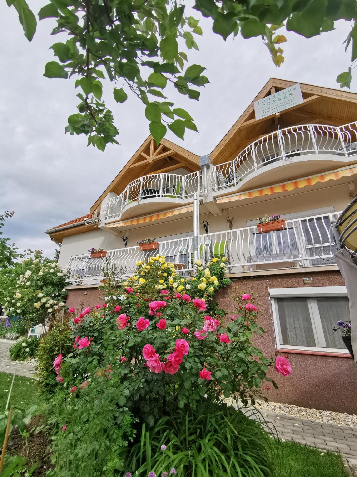 Landhaus Forrás Balatonfüred Exterior foto
